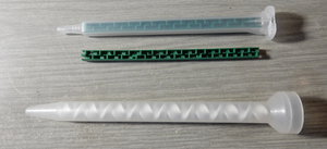 Статический смеситель для вязких компонентов и его смешивающий элемент.<br />Внизу для сравнения &quot;обычный&quot; &quot;носик&quot;. (7368 просмотров) <a class='original' href='./download/file.php?id=144861&mode=view' target=_blank>Загрузить оригинал (2.65 МБ)</a>