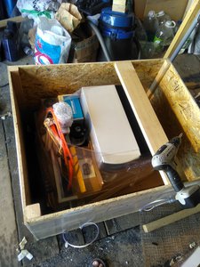 Вот так всё было, крышку верхнюю уже скрутил (3837 просмотров) <a class='original' href='./download/file.php?id=145504&mode=view' target=_blank>Загрузить оригинал (4.31 МБ)</a>