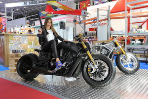 ....сотрудница соседнего стенда 9х39. (1962 просмотра) <a class='original' href='./download/file.php?id=145732&mode=view' target=_blank>Загрузить оригинал (10.39 МБ)</a>