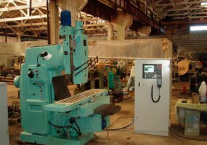 vertikalno-frezernyj-stanok-6r13f3-chpu-4.jpg (4036 просмотров) <a class='original' href='./download/file.php?id=151810&mode=view' target=_blank>Загрузить оригинал (56.37 КБ)</a>