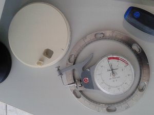 Вырезали калибровочную деталь, и тут микрометр нужон. (12497 просмотров) <a class='original' href='./download/file.php?id=15312&mode=view' target=_blank>Загрузить оригинал (1.54 МБ)</a>