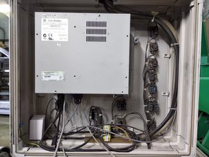 пульт вид сзади. (2337 просмотров) <a class='original' href='./download/file.php?id=155077&mode=view' target=_blank>Загрузить оригинал (5.47 МБ)</a>