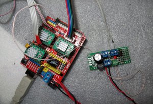 009_ Лазерный гравёр 2_5 вт 12 вольт 16 04 2019.JPG (6038 просмотров) <a class='original' href='./download/file.php?id=161241&mode=view' target=_blank>Загрузить оригинал (282.51 КБ)</a>