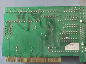 оборотная сторона платы (2447 просмотров) <a class='original' href='./download/file.php?id=172898&mode=view' target=_blank>Загрузить оригинал (3.36 МБ)</a>