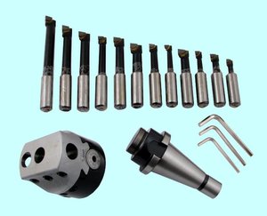 Расточная головка под резьбу.jpg (7045 просмотров) <a class='original' href='./download/file.php?id=175179&mode=view' target=_blank>Загрузить оригинал (57.87 КБ)</a>