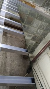 Стол думаю собрать из п- образного профили 20*20 мм, он хлипкий и дышит, думаю еще по центру пустить снизу профиль . (5696 просмотров) <a class='original' href='./download/file.php?id=176902&mode=view' target=_blank>Загрузить оригинал (2.01 МБ)</a>