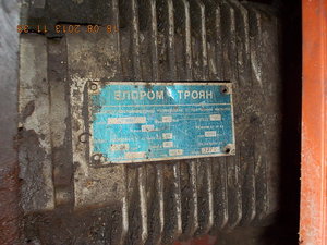 Мотор оси 02.JPG (2163 просмотра) <a class='original' href='./download/file.php?id=17743&mode=view' target=_blank>Загрузить оригинал (258.18 КБ)</a>