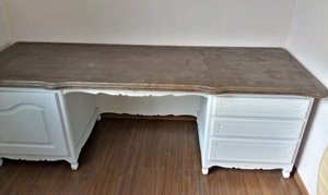 стол письменный (5026 просмотров) <a class='original' href='./download/file.php?id=18480&mode=view' target=_blank>Загрузить оригинал (751.14 КБ)</a>