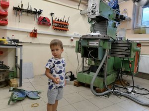 Главный по модернизации (27190 просмотров) <a class='original' href='./download/file.php?id=184907&mode=view' target=_blank>Загрузить оригинал (218.71 КБ)</a>