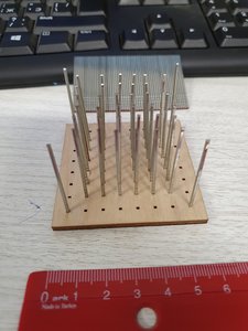 Макет мини-столика для гвоздей от пневпопистолета. (2866 просмотров) <a class='original' href='./download/file.php?id=185054&mode=view' target=_blank>Загрузить оригинал (191.46 КБ)</a>