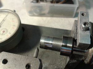 проворачиваем и смотрим на цилиндричность заготовки (3953 просмотра) <a class='original' href='./download/file.php?id=185092&mode=view' target=_blank>Загрузить оригинал (705.18 КБ)</a>