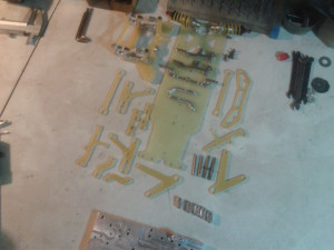 Брат собирает новую машинку)) пока все в куче)) (3853 просмотра) <a class='original' href='./download/file.php?id=185315&mode=view' target=_blank>Загрузить оригинал (691.96 КБ)</a>