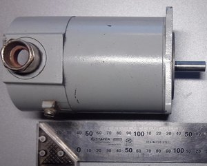 линейка от края где то 130, квадрат 85 (2225 просмотров) <a class='original' href='./download/file.php?id=18855&mode=view' target=_blank>Загрузить оригинал (69.8 КБ)</a>