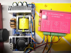 Блок питания и драйвер (1758 просмотров) <a class='original' href='./download/file.php?id=188700&mode=view' target=_blank>Загрузить оригинал (465.09 КБ)</a>