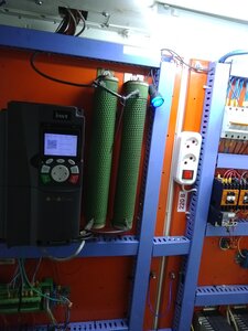 ПЧ шпинделя с тормозными резисторами (156655 просмотров) <a class='original' href='./download/file.php?id=190985&mode=view' target=_blank>Загрузить оригинал (2.75 МБ)</a>