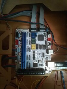 Именно с этой платой нет обзоров... (3611 просмотров) <a class='original' href='./download/file.php?id=196109&mode=view' target=_blank>Загрузить оригинал (71.74 КБ)</a>