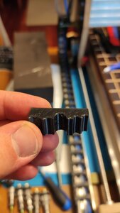 Cable_organizer-1.jpg (2586 просмотров) <a class='original' href='./download/file.php?id=196272&mode=view' target=_blank>Загрузить оригинал (179.32 КБ)</a>