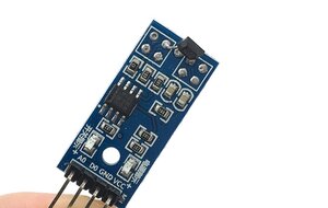 плата хола.jpg (3635 просмотров) <a class='original' href='./download/file.php?id=196566&mode=view' target=_blank>Загрузить оригинал (65.46 КБ)</a>