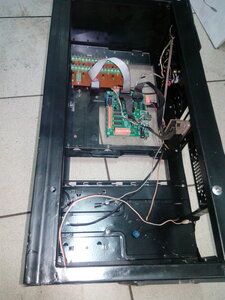 корпус, контроллер МК2 и плата контроля концевиков (3738 просмотров) <a class='original' href='./download/file.php?id=196967&mode=view' target=_blank>Загрузить оригинал (2.19 МБ)</a>