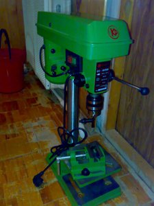 Сверлильный станок р.jpg (3904 просмотра) <a class='original' href='./download/file.php?id=1983&mode=view' target=_blank>Загрузить оригинал (129.96 КБ)</a>