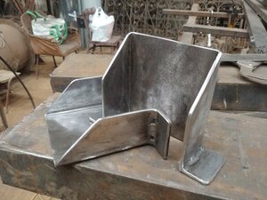 опоры лазерной трубки (1316 просмотров) <a class='original' href='./download/file.php?id=198455&mode=view' target=_blank>Загрузить оригинал (7.6 МБ)</a>