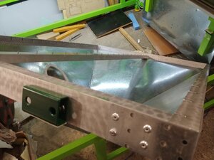 стол с ламелями (1316 просмотров) <a class='original' href='./download/file.php?id=198489&mode=view' target=_blank>Загрузить оригинал (5.65 МБ)</a>