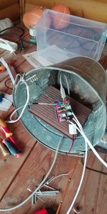 Ведро.jpg (3461 просмотр) <a class='original' href='./download/file.php?id=198559&mode=view' target=_blank>Загрузить оригинал (551.92 КБ)</a>