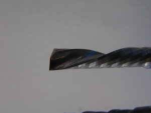Single Flute End Mills стружка вниз 500р (2727 просмотров) <a class='original' href='./download/file.php?id=19864&mode=view' target=_blank>Загрузить оригинал (1010.12 КБ)</a>