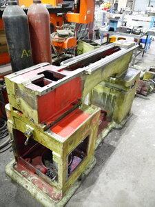 Станина немного отмыта и разобрана. Убрали почти все, кроме насоса гидростанции. Но его постигнет та же учесть. (4843 просмотра) <a class='original' href='./download/file.php?id=201786&mode=view' target=_blank>Загрузить оригинал (5.78 МБ)</a>