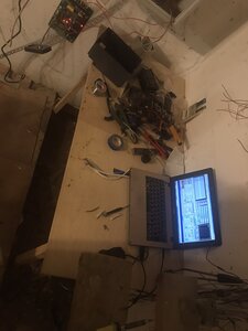 стол и комп (858 просмотров) <a class='original' href='./download/file.php?id=203986&mode=view' target=_blank>Загрузить оригинал (612.03 КБ)</a>