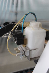 Синяя трубка-подвод воздуха, белая-масло пошло к форсунке. (3017 просмотров) <a class='original' href='./download/file.php?id=20834&mode=view' target=_blank>Загрузить оригинал (5.32 МБ)</a>