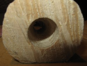 сорвал резьбу при нарезании. Очень мягкое дерево... (18784 просмотра) <a class='original' href='./download/file.php?id=2208&mode=view' target=_blank>Загрузить оригинал (318.36 КБ)</a>