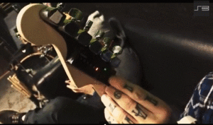 автонастройка-гитары.gif (2469 просмотров) <a class='original' href='./download/file.php?id=22955&mode=view' target=_blank>Загрузить оригинал (4.06 МБ)</a>