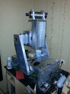 пока не опускается под весом, гайка не разработана. (5273 просмотра) <a class='original' href='./download/file.php?id=22994&mode=view' target=_blank>Загрузить оригинал (237.51 КБ)</a>