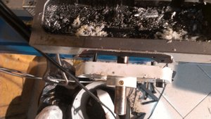 откручиваем болты и аккуратно выбиваем из штифтовых пружин боковую опору винта по оси X (3549 просмотров) <a class='original' href='./download/file.php?id=24135&mode=view' target=_blank>Загрузить оригинал (1.72 МБ)</a>