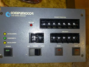 программно-аппаратно-ручной одноосный контроллер (2060 просмотров) <a class='original' href='./download/file.php?id=24928&mode=view' target=_blank>Загрузить оригинал (3.09 МБ)</a>