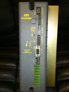 Серводрайвер на 3kW (но от одной фазы только на 1,5) (2060 просмотров) <a class='original' href='./download/file.php?id=24932&mode=view' target=_blank>Загрузить оригинал (2.38 МБ)</a>