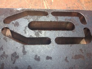 Вид снизу, скорость 100 мм/мин, точность по стали получилась 0,1мм (3204 просмотра) <a class='original' href='./download/file.php?id=25003&sid=eb125bc8573ebfdc45779aef88f9debc&mode=view' target=_blank>Загрузить оригинал (171.88 КБ)</a>