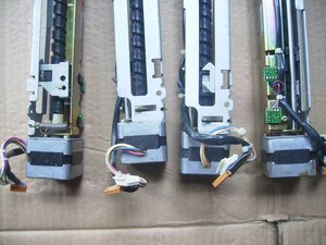 сервопривод2.jpg (5689 просмотров) <a class='original' href='./download/file.php?id=25688&mode=view' target=_blank>Загрузить оригинал (78.74 КБ)</a>