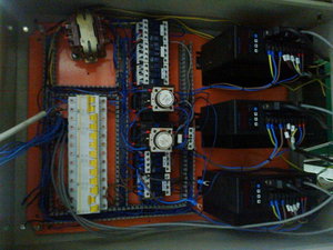 Это непричесанный  шкаф (6003 просмотра) <a class='original' href='./download/file.php?id=26627&mode=view' target=_blank>Загрузить оригинал (74.67 КБ)</a>