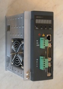 сервопривод.jpg (3849 просмотров) <a class='original' href='./download/file.php?id=27700&mode=view' target=_blank>Загрузить оригинал (926.41 КБ)</a>