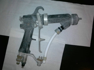 Пистолет.JPG (2646 просмотров) <a class='original' href='./download/file.php?id=27896&mode=view' target=_blank>Загрузить оригинал (176.91 КБ)</a>