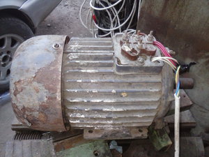 мотор снаружи страшный но красивый внутри (5115 просмотров) <a class='original' href='./download/file.php?id=29101&mode=view' target=_blank>Загрузить оригинал (1.03 МБ)</a>