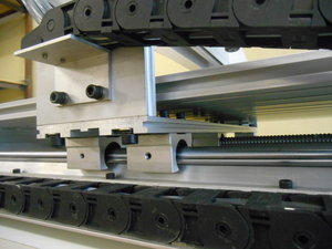 Направляющая SBR16 по оси X,кабаль-канал (2903 просмотра) <a class='original' href='./download/file.php?id=29217&mode=view' target=_blank>Загрузить оригинал (7.83 МБ)</a>