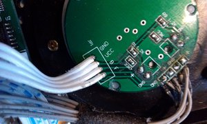 плата старого родного энкодера 4 провода с маркировкой (2864 просмотра) <a class='original' href='./download/file.php?id=30002&sid=e7af74765fc23739cbe847c74dfcc835&mode=view' target=_blank>Загрузить оригинал (1.88 МБ)</a>