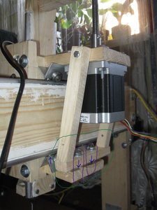 переделал узел ось Y (10715 просмотров) <a class='original' href='./download/file.php?id=3083&sid=a3caa9be285793d0d3f89104d2ed3206&mode=view' target=_blank>Загрузить оригинал (460.52 КБ)</a>