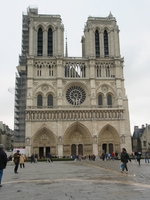 NotreDameFacade_input.jpg
