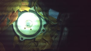 Его крутит вот такой моторчик на 110 вольт. (4780 просмотров) <a class='original' href='./download/file.php?id=32218&mode=view' target=_blank>Загрузить оригинал (544.39 КБ)</a>