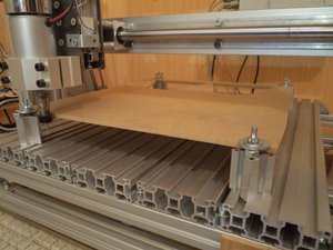 на станке закреплённая деталь (5207 просмотров) <a class='original' href='./download/file.php?id=33525&mode=view' target=_blank>Загрузить оригинал (88.09 КБ)</a>