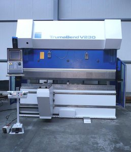 Гидравлический листогибочный пресс Trumpf V230 TrumaBend V230 3060мм x 230т.jpg (2126 просмотров) <a class='original' href='./download/file.php?id=34260&mode=view' target=_blank>Загрузить оригинал (60.21 КБ)</a>